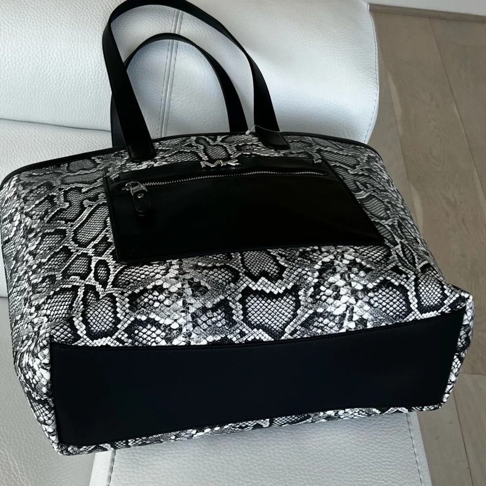 MICHAEL KORS EXCUSE LIMITED Varick Snake Embossed Leather Tote Bag